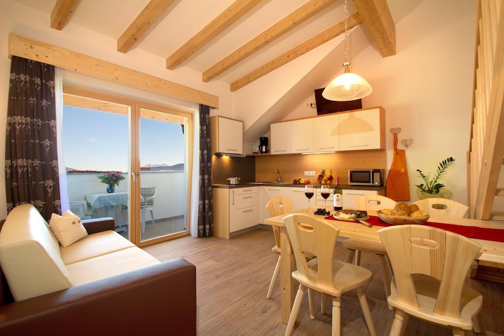 Stiflerhof Apartman Falzes Szoba fotó